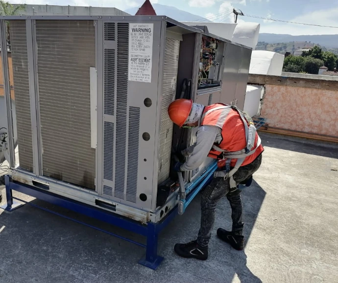 Solapsa Aire Acondicionado Climatización Industrial HVAC Chiller Guadalajara Monterrey